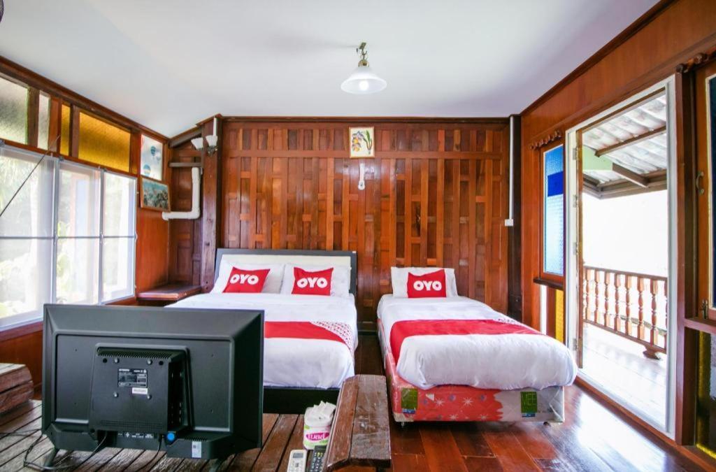 Raknatee Resort Nakhon Pathom Exterior photo